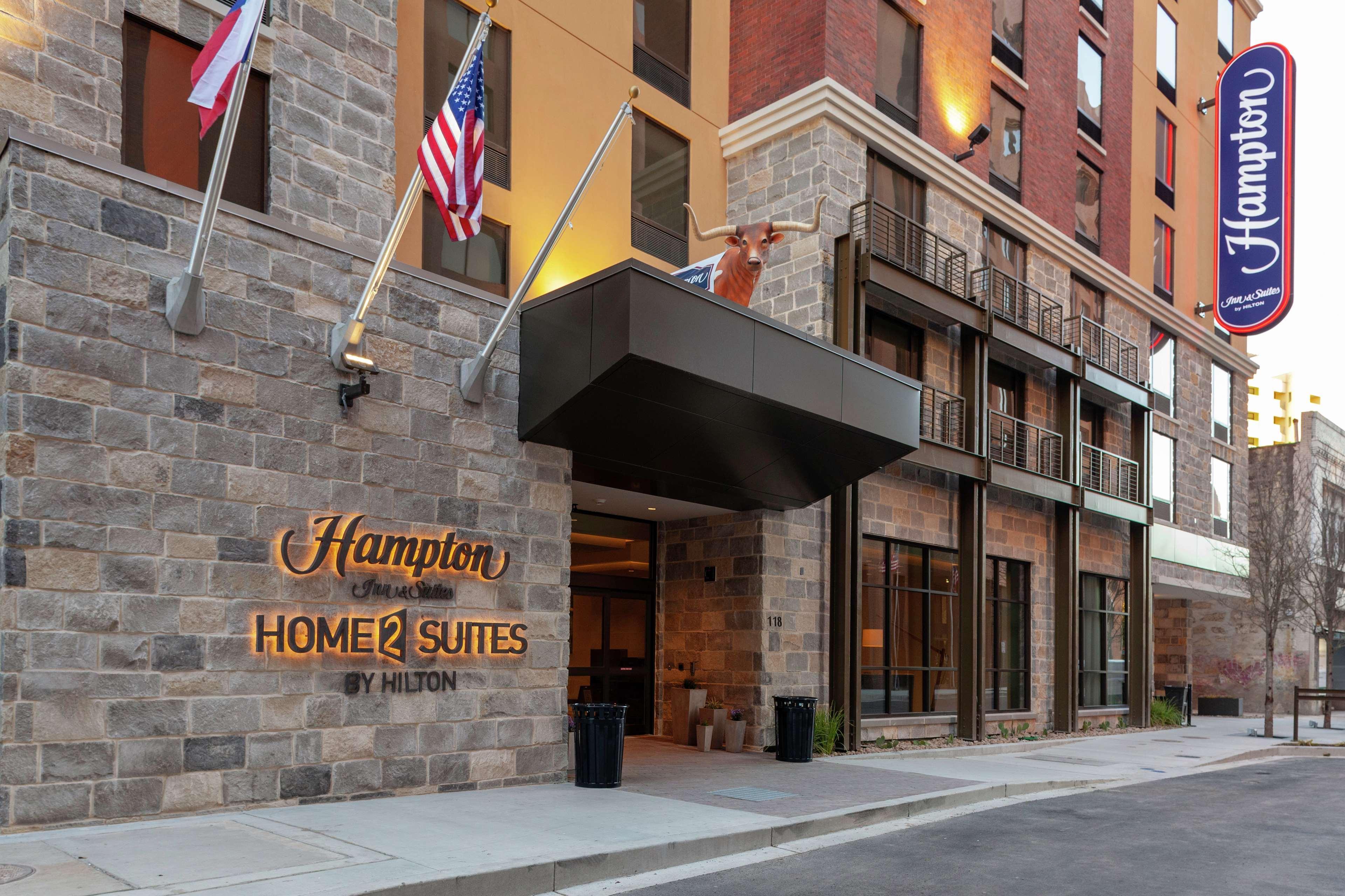 Hampton Inn & Suites San Antonio Riverwalk Екстериор снимка
